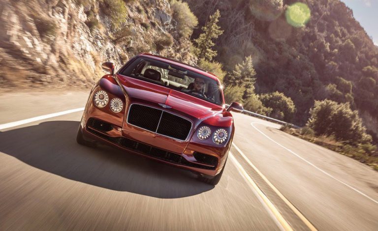 Bentley Flying Spur V8 S. Auténtico lujo a 306 km/h