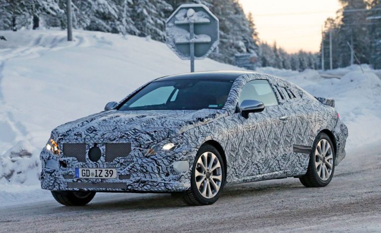 Mercedes prepara el Clase E Coupé