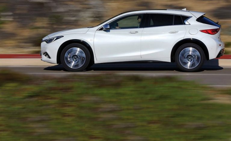 Conducimos el Infiniti Q30. Algo especial