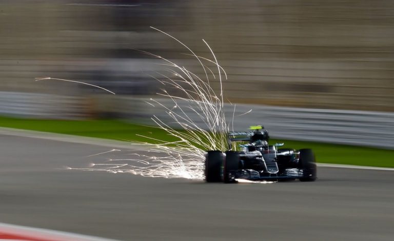 Ferrari sigue lanzando -sin éxito- el gancho a Mercedes