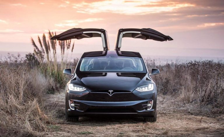 Tesla Model X. Estrenan la versión Model X 75D