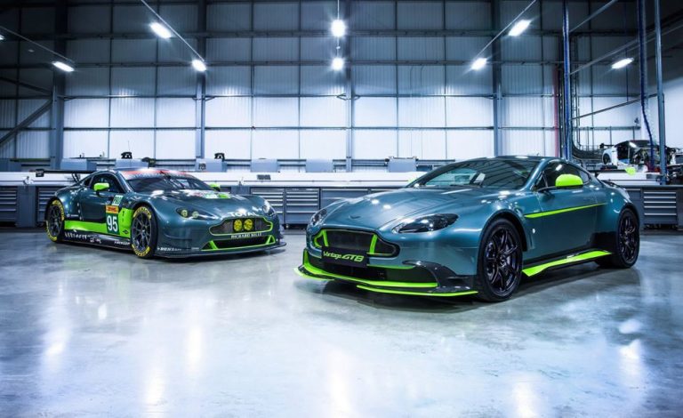 Aston Martin Vantage GT8. Casi de carreras