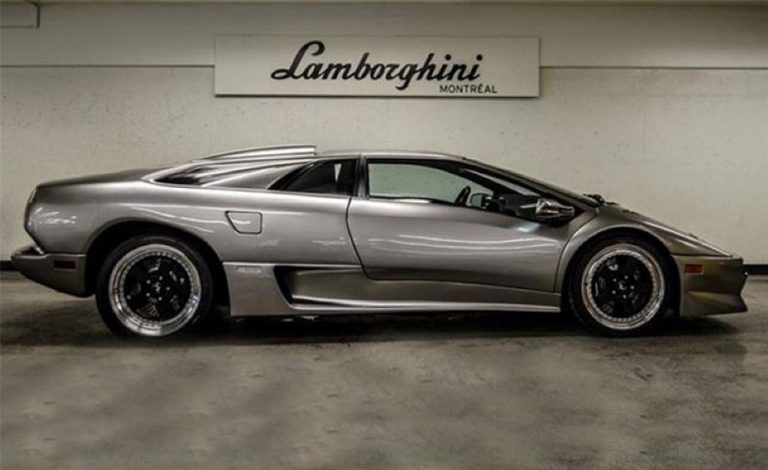 Lamborghini Diablo SV. Estrena esta unidad de 1999