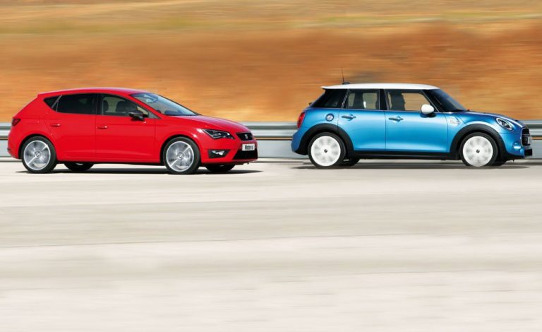 Mini Cooper 5p / Seat León FR. Entre el capricho y la lógica