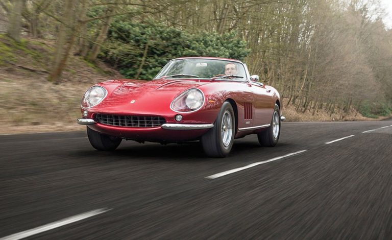 Ferrari 275 GTS/4 NART Spider. Un coche único a subasta