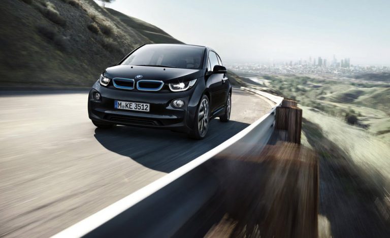 BMW i3 2017. Llega en verano con una batería de 33 kWh