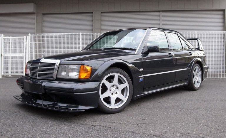 Mercedes 190E Evolution II. Esta unidad se vende en eBay