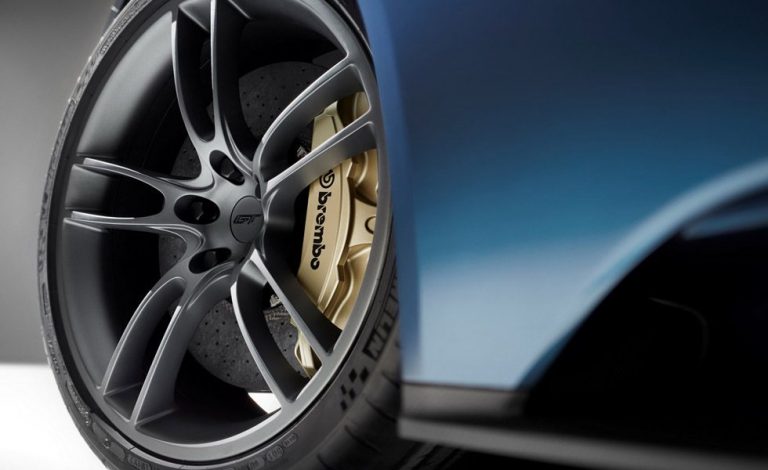 Ford GT. Estas son sus llantas de fibra de carbono