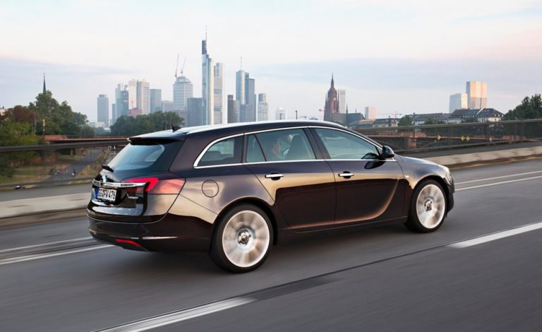 Opel. Programando tu ruta de viaje desde el móvil