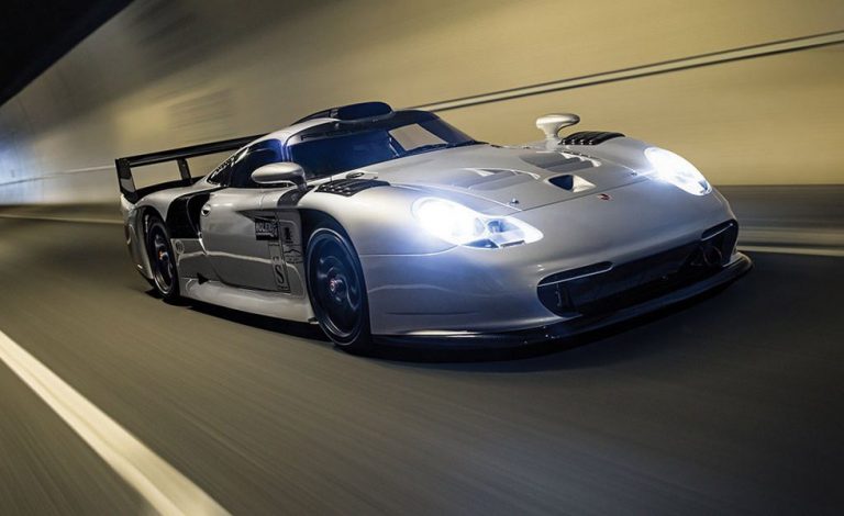 Porsche 911 GT1 Evolution. Encuentra nuevo hogar por 2,7 millones