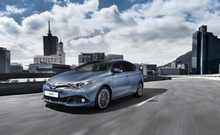 Toyota Corolla/Auris. Lidera la lista de los coches más vendidos en 2015