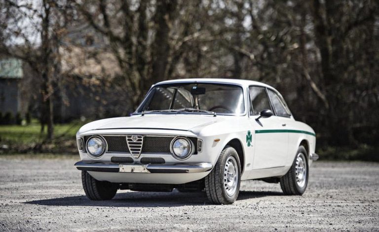 Alfa Romeo GTA 1300 Junior Stradale. Adjudicado por 138.000 euros