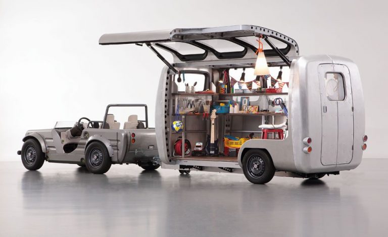 Toyota Camatte Capsule. Sala de juegos