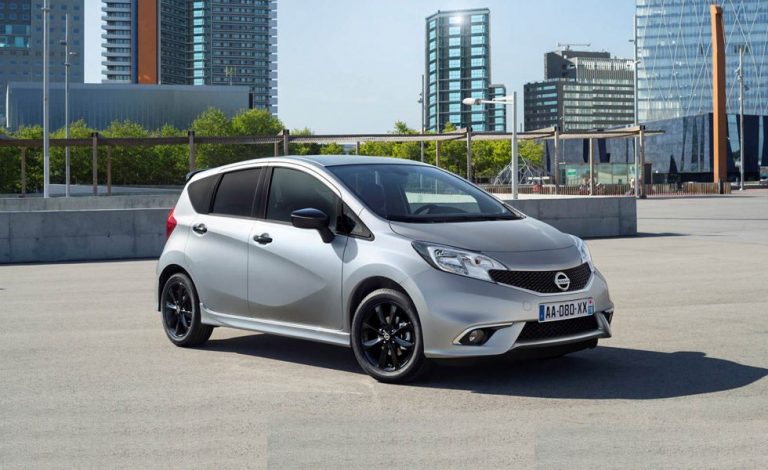 Nissan Note Black Edition. Con la estética de los Nismo