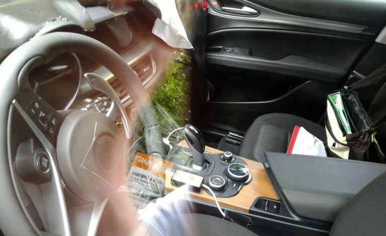Alfa Romeo Stelvio. Lo vemos por dentro