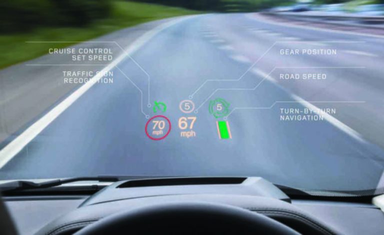 Range Rover Evoque. Estrena Head Up Display