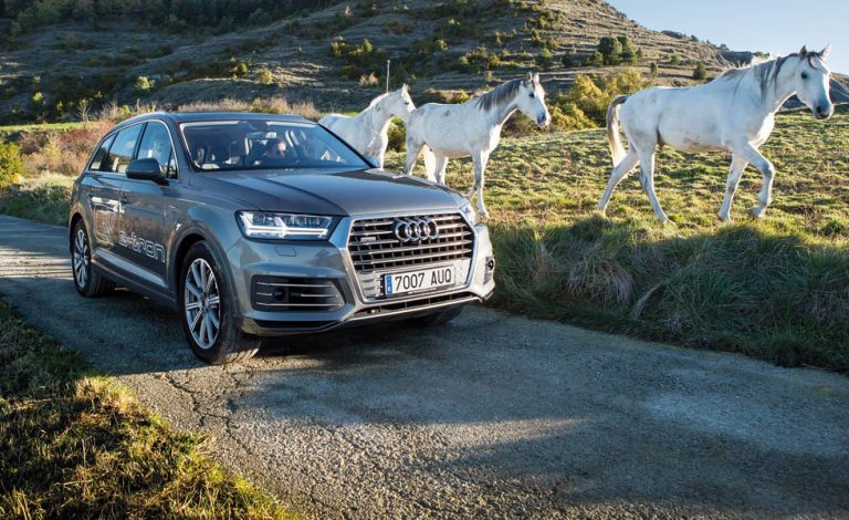 Audi Q7 e-Tron Quattro. Ecológico, potente y avanzado