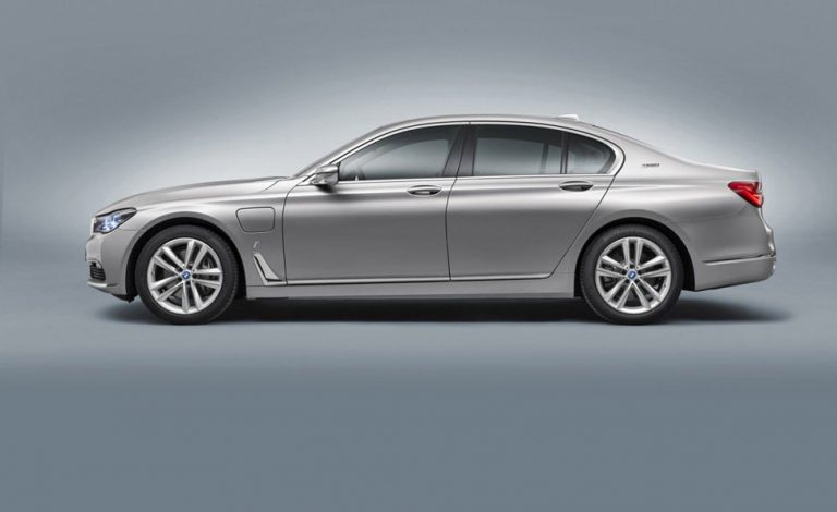 BMW 740e iPerformance. Desde 103.455 euros