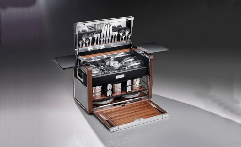 Rolls Royce Zenith. Con cesta de picnic a juego