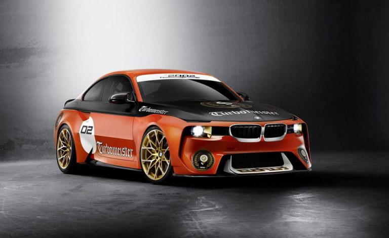 BMW 2002 Hommage Concept. Con un nuevo traje de carreras