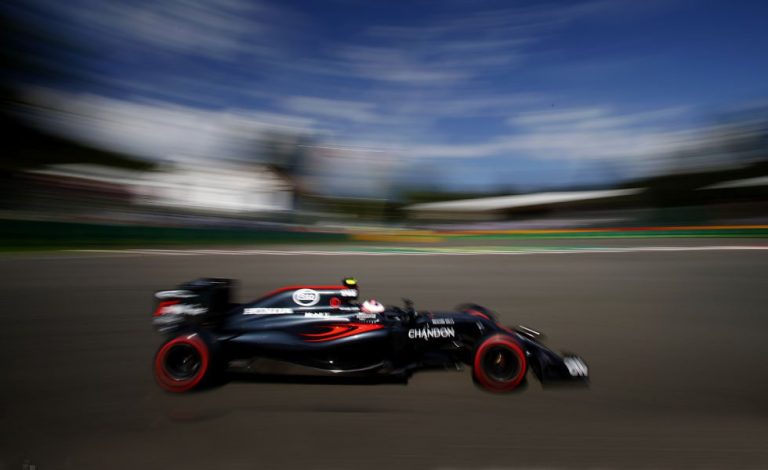 McLaren, quién lo hubiera dicho, y en Spa