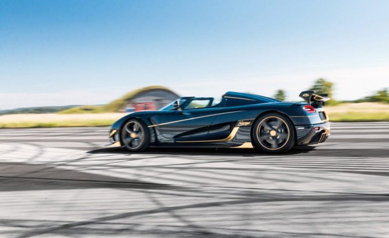 Koenigsegg Agera RS Naraya. Deportividad en oro y carbono