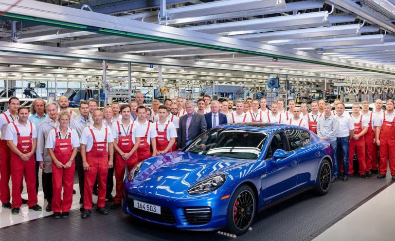 Porsche Panamera. Este es el último de la primera generación
