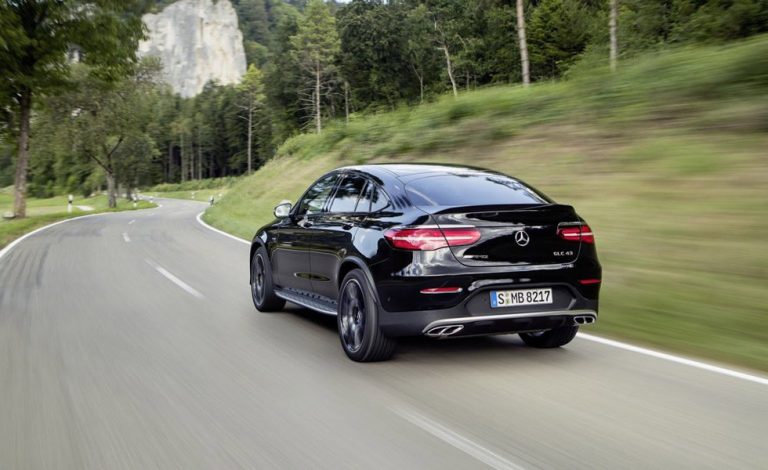 Mercedes-AMG GLC Coupé 43 4Matic. Tiembla BMW X4 M40i