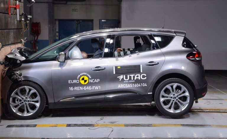 Renault Scénic. 20 modelos Renault con 5 estrellas EuroNCAP