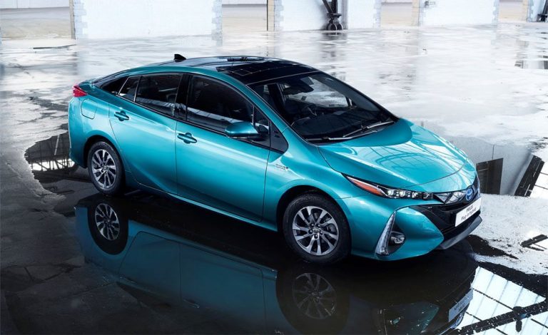 Toyota Prius plug-in 2017. Se presenta en París