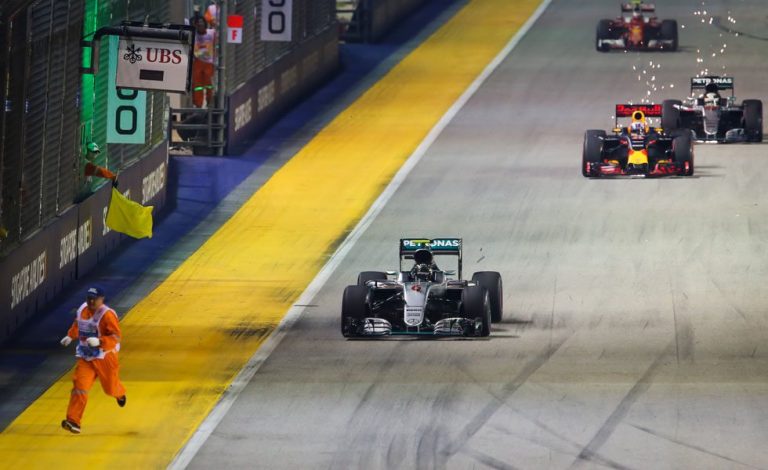 El día que Rosberg machacó a Hamilton y Alonso sacó petróleo