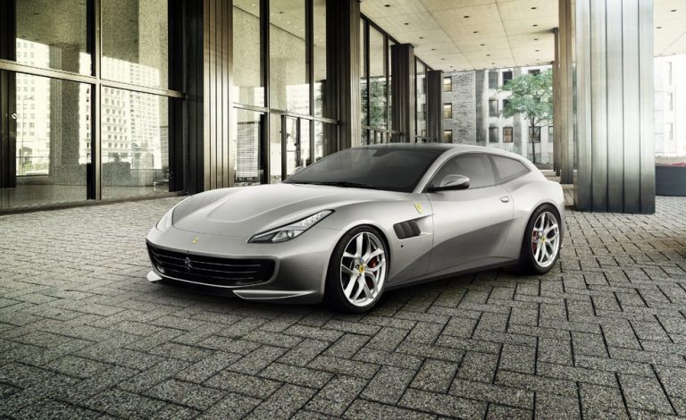 Ferrari GTC4Lusso T. Ahora con corazón turbo