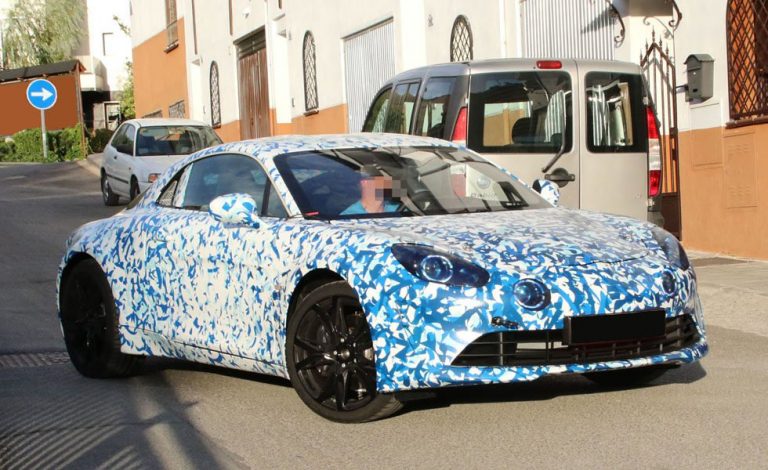 Alpine. Ya rueda el deportivo de Renault