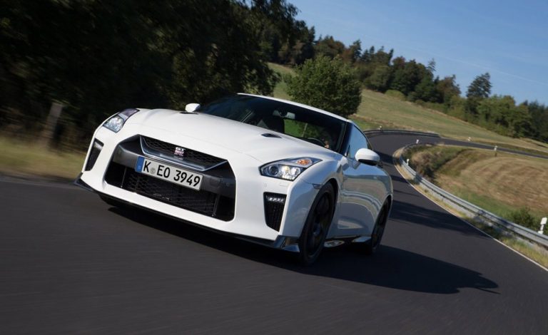 Nissan GT-R Track Edition by Nismo. Ideal para carreteras y circuitos
