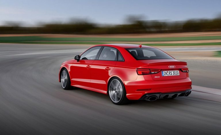 Audi RS3 Sedán. Muy bestia