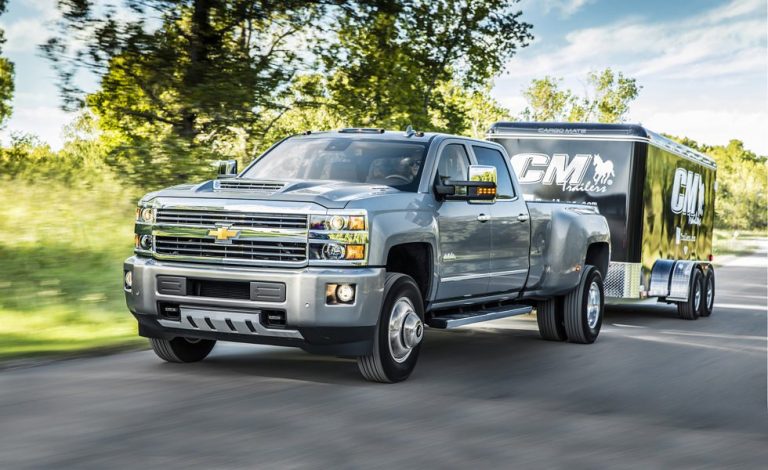 Chevrolet Silverado HD 2017. Estrena un 6.6 V8 Duramax