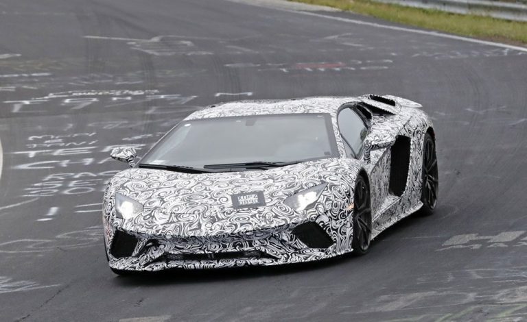 Lamborghini Aventador. 'Encierros' en Nürburgring