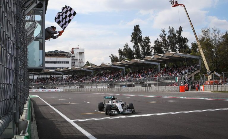 G.P. de México. Como el fútbol: el arbitro, las faltas y sus sanciones, los protagonistas