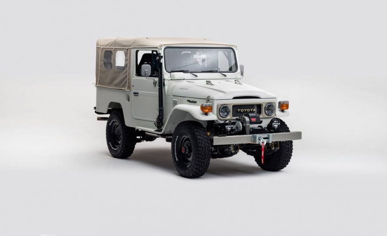 Toyota Land Cruiser FJ43. Devuelto a la vida para el SEMA