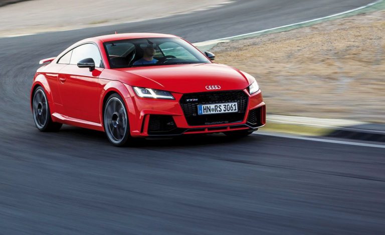 Audi TT RS Coupé y TT RS Roadster. Potencia domada