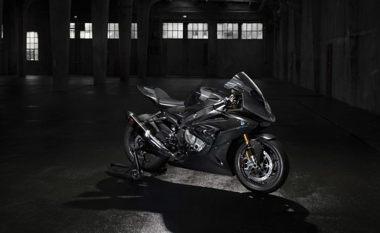 BMW Motorrad HP4 Race. Ya la quisiera Valentino Rossi