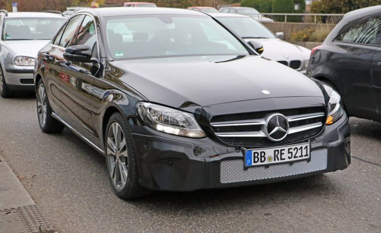 Mercedes Clase C 2018. Las primeras fotos