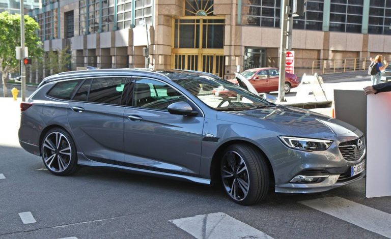 Opel Insignia 2017. ¡¡¡Descubierto!!!