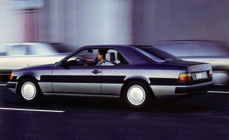 Mercedes Clase E Coupé. Con 30 años de historia
