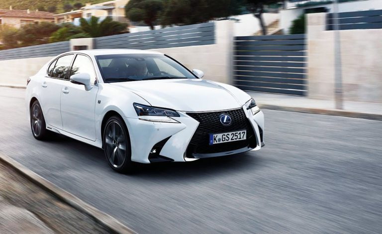 Lexus GS 300h. Alarde tecnológico