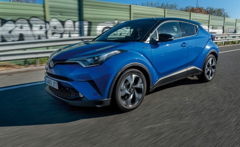 Toyota C-HR 1.8 VVT-I Hybrid. Revolución emocional