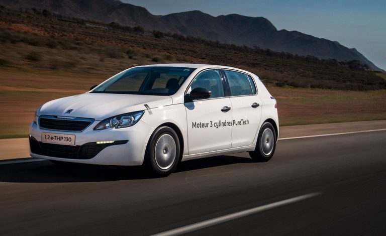Peugeot 308 1.2 e-THP 130 CV: 1.810 kilómetros con un depósito