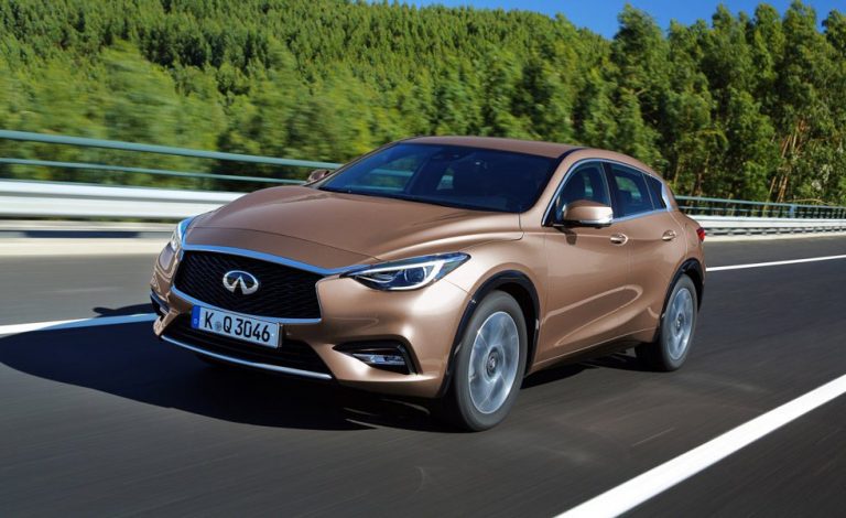 Infiniti Q30. Con un precio muy competitivo