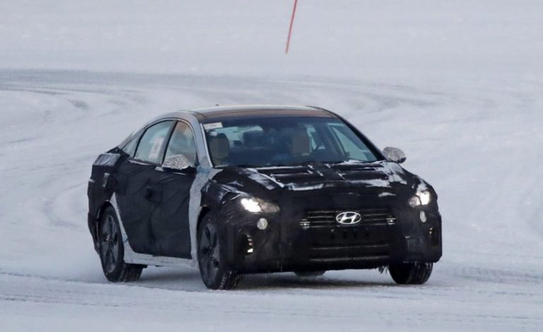 Hyundai Sonata 2018. Preparándose en la nieve