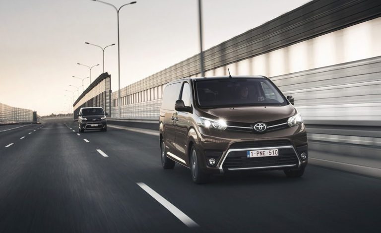 Toyota Proace Verso. Ya está disponible en España